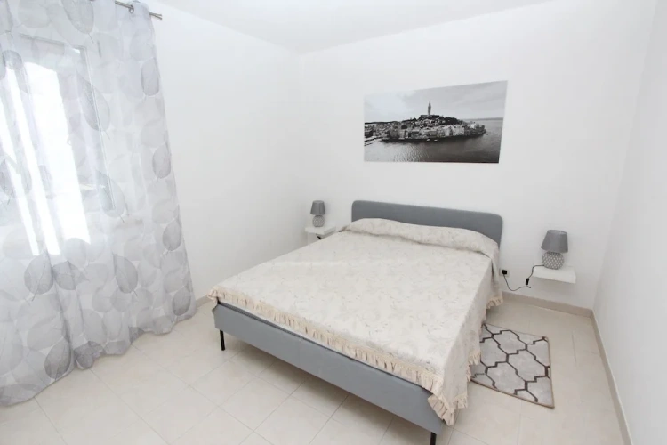 2 Bedrooms Apartment with balcony