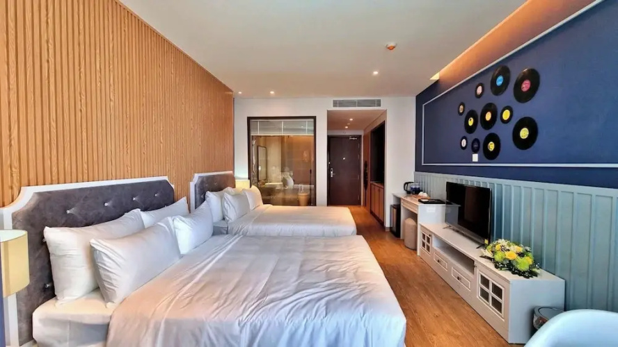 Apec Mandala Wyndham - Skyline Hotel