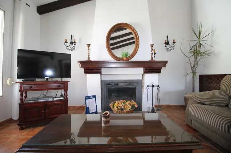 1097 Villa Jomada