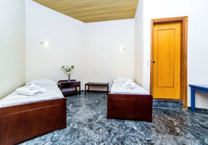 1 Bedroom Twin Apartment
