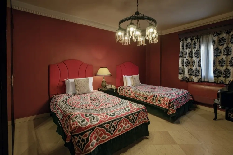Deluxe Twin Suite