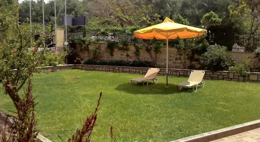 Argiroupolis Dimitris Rooms