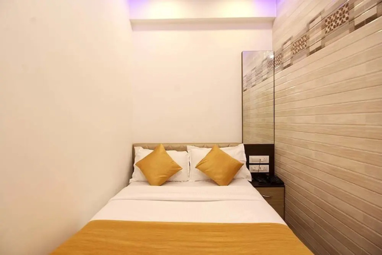 Hotel Golden Residency