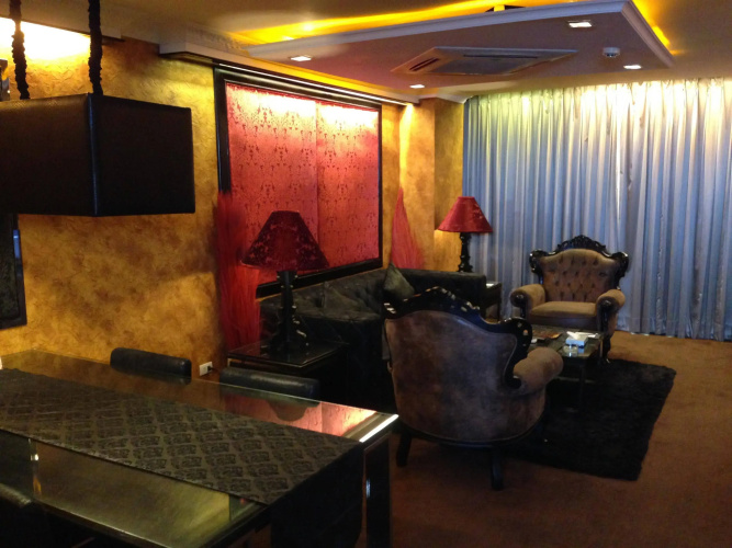 Fields Plaza Hotel