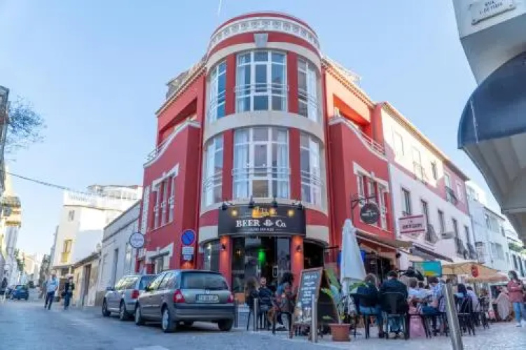 Camone Hostel