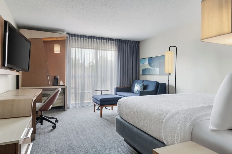 Standard Double room with balcony