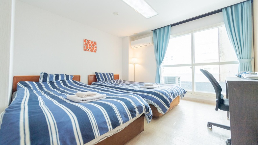Economy Twin room