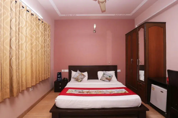 Prime by OYO Rooms