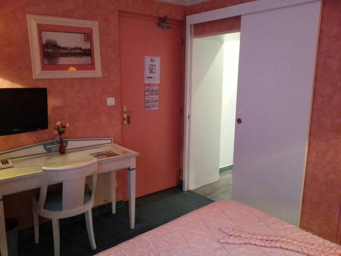 Hotel de la Tour
