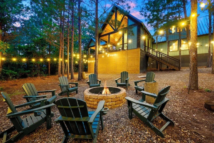 3 Bedrooms Cottage