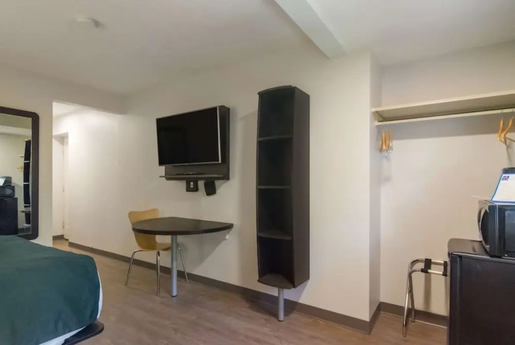 Deluxe Double Suite