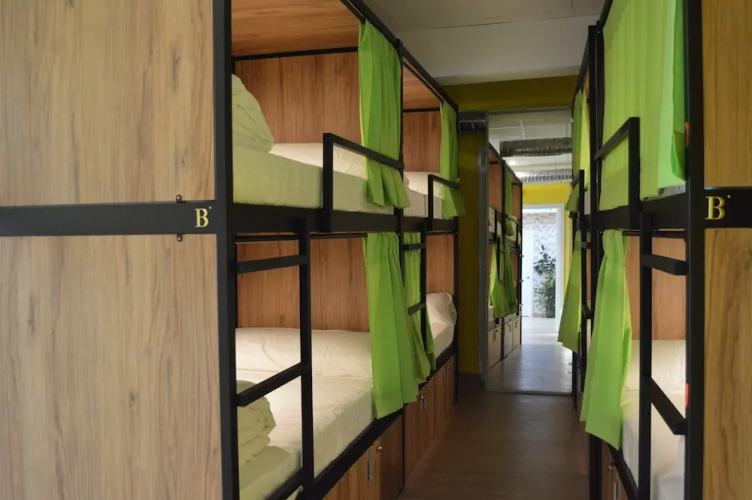 Debod Hostel