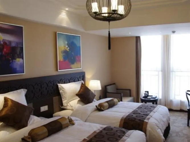 Royal Run Hotel