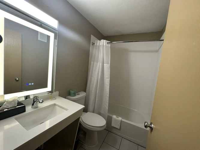 Quadruple Suite