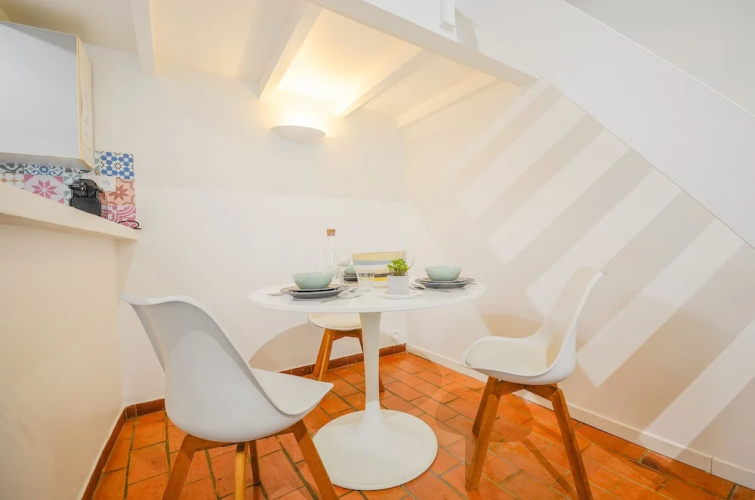 Charming & Central Apartment in Aix