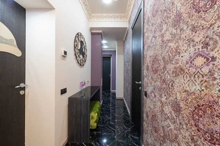 Mr. Grey Boutique Hotel