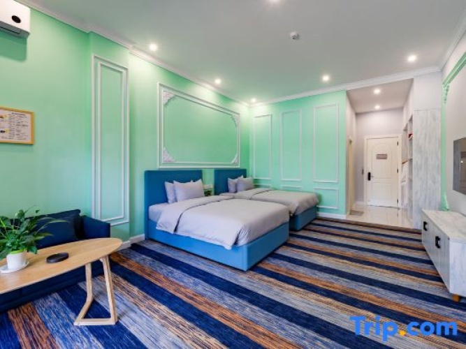 Standard Double room with balcony and with lake view