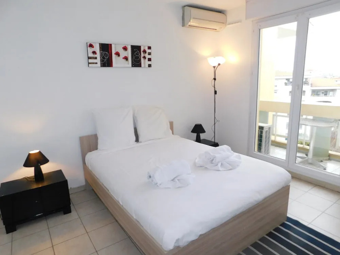 T3 juan rivage prox. plage parking
