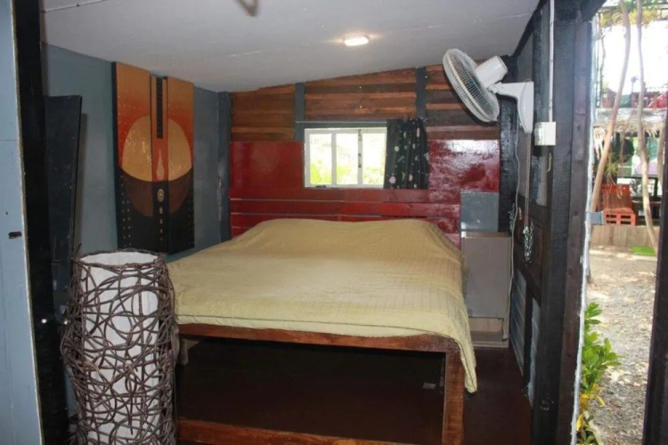 ABSTheCafe Hostel