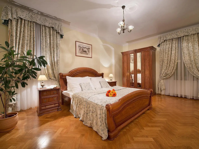 Boutique Hotel Constans