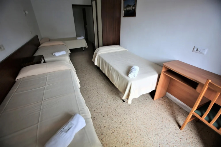 Hostel Costa Brava