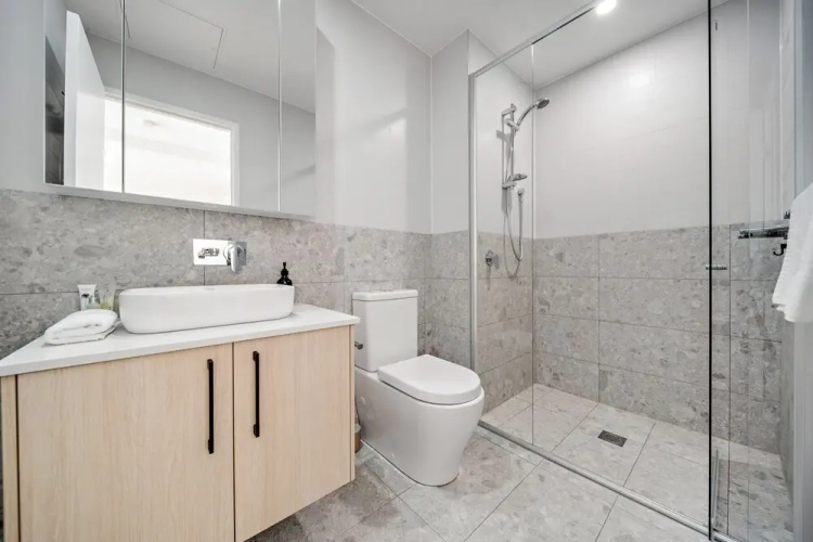 Spacious 1-bed Apartment With Gym, BBQ & Parking