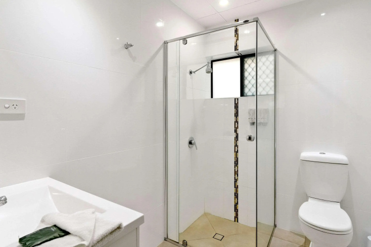 Quality Hotel Robertson Gardens