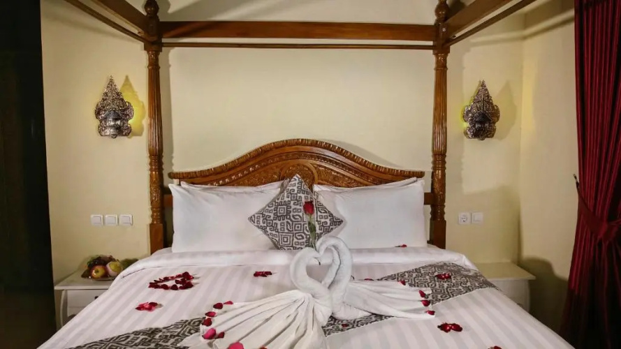 Hotel Kampoeng Joglo Yogyakarta
