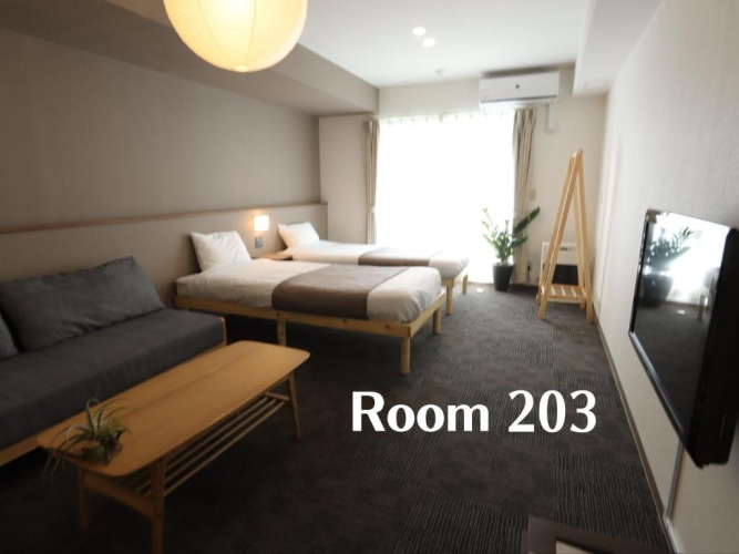 Standard Triple room