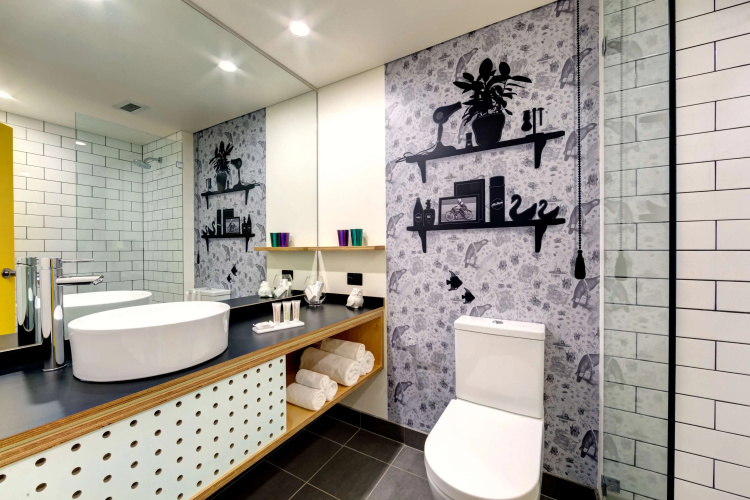 Atura Albury