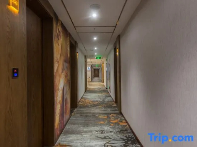 Ruijun Hotel