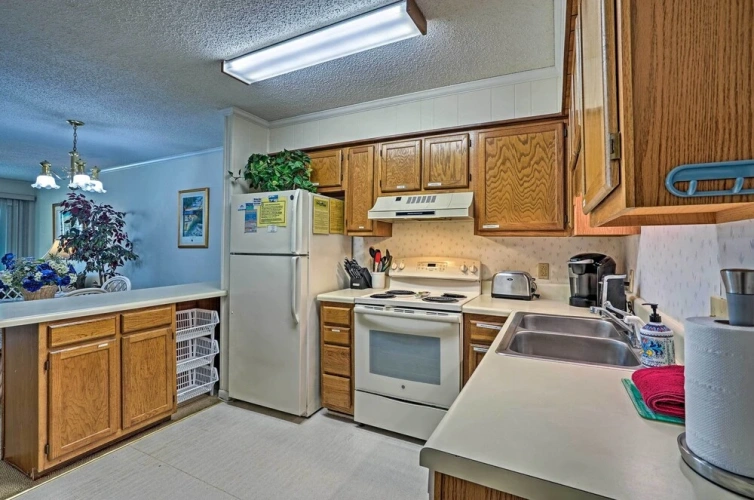 2 Bedrooms Apartment