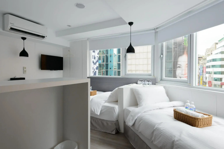 Poshpacker Hotel