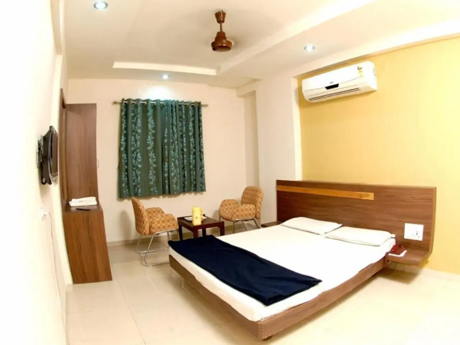 OYO Rooms BBC Tower Sayajigunj