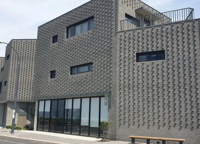 Aewol Brick House