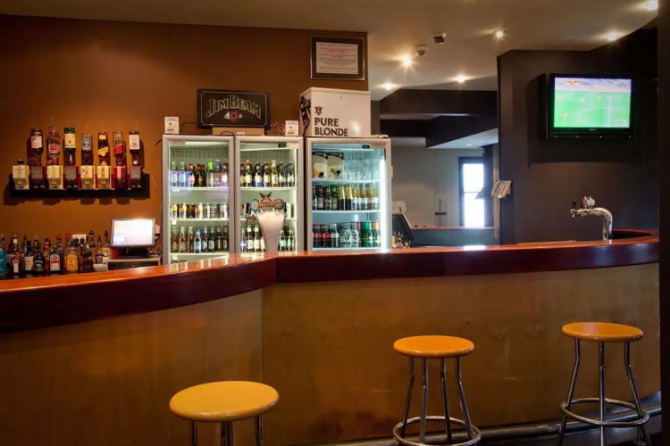 Cross Keys Hotel