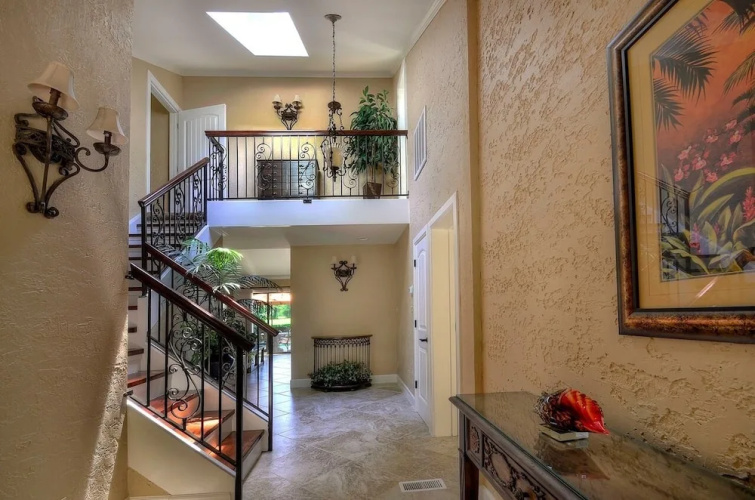 21 Windjammer Court