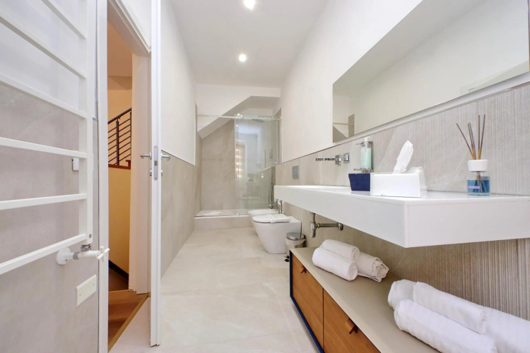 Trevi Rome Suite photo 9