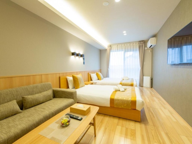 Standard Twin room