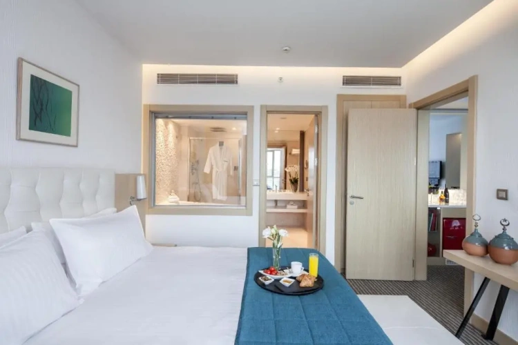 Double Suite