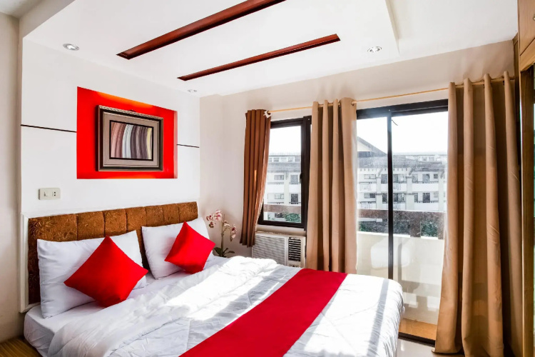 One Oasis by OYO Rooms