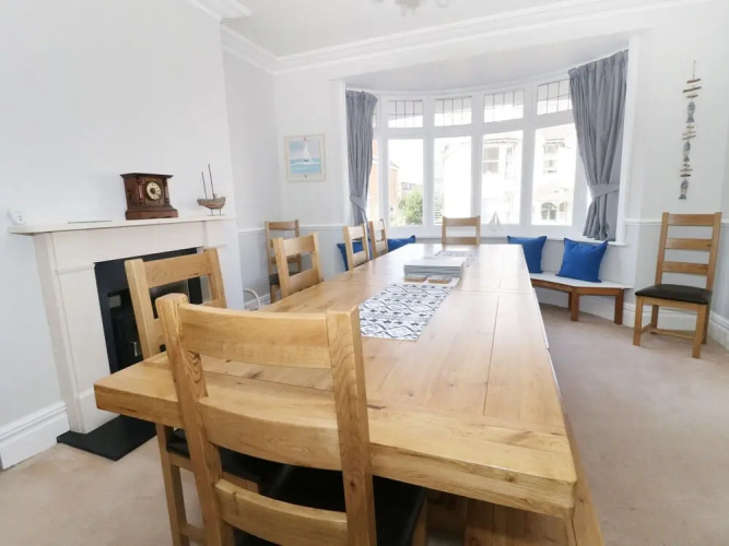 20 Ulwell Road