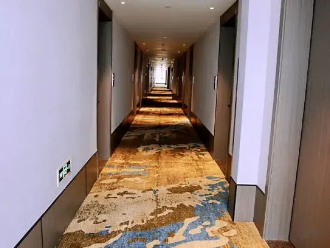 Yuhuan Wufeng Hotel