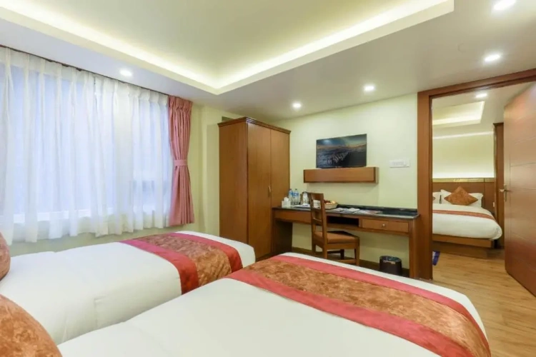 Deluxe Family Suite