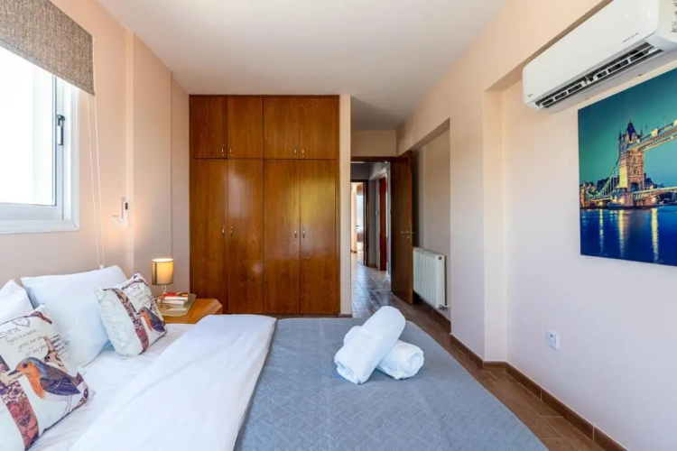 Melograno 3-BR Apt w/ Terrace in Larnaca