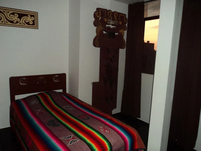 Hostal Isis