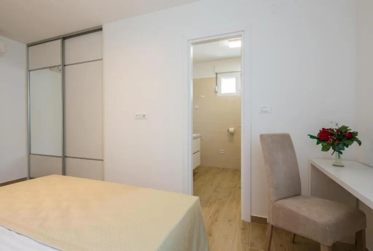 Apartments Alba 1