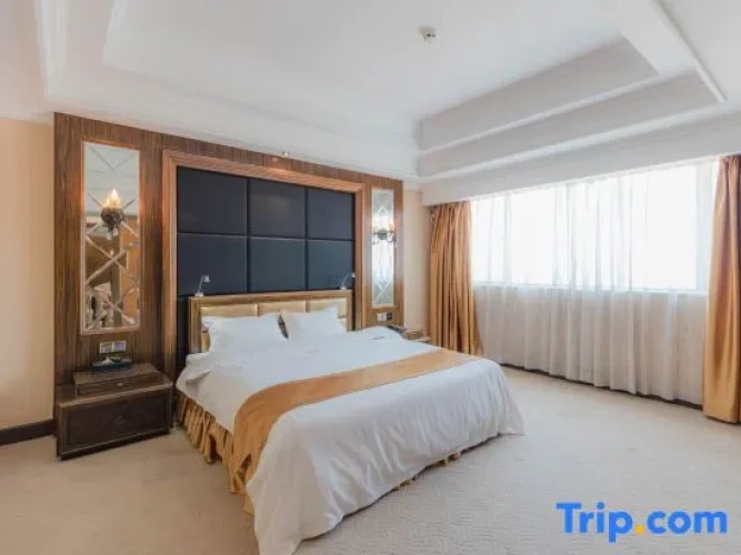 Deluxe Double Suite