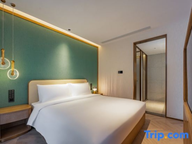 Executive Suite with river view