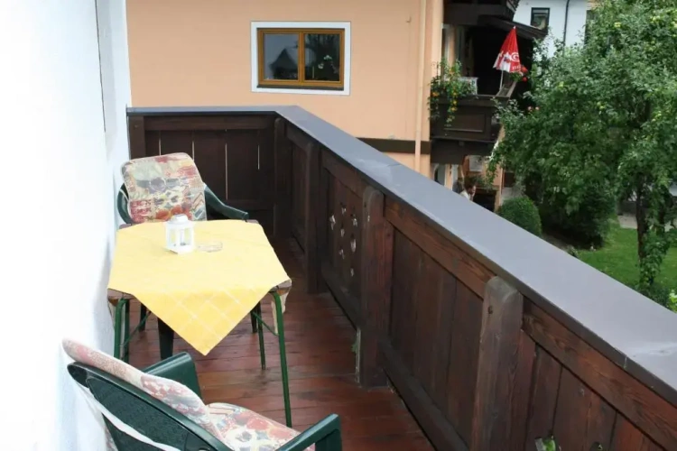 1 Bedroom Apartment with balcony